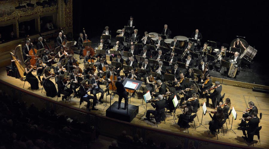 20251028_Fe_03_ConcertoOPV-AngiusTaverna_Orchestra PadovaEVeneto_phMicheleCrosera